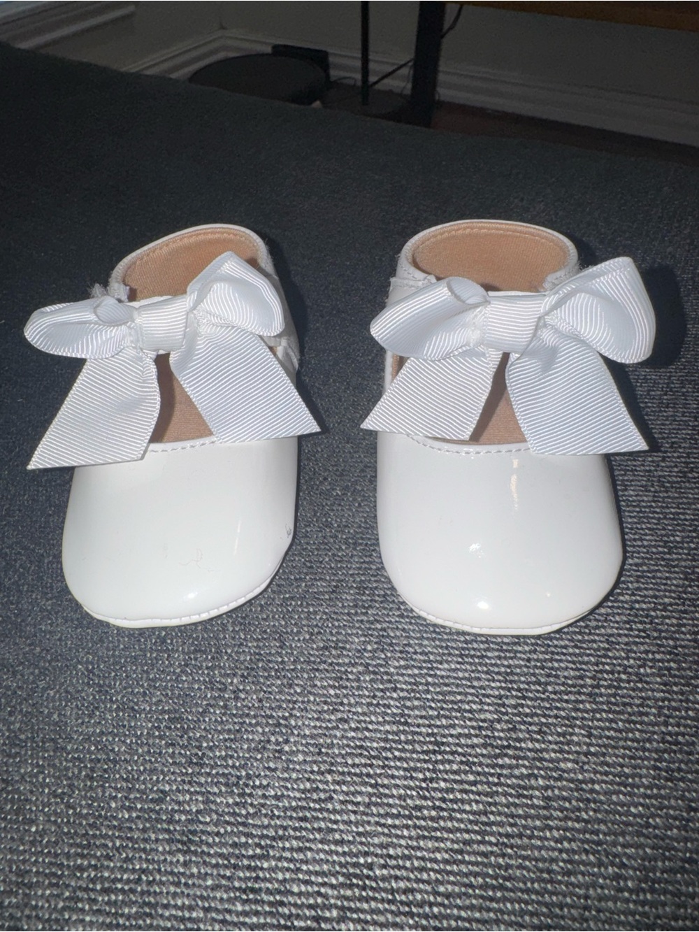 White Baby Mary Jane Shoes with Bow